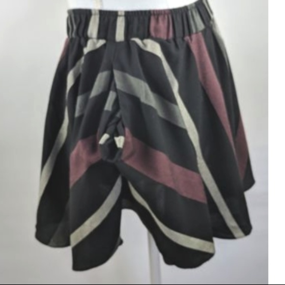 BCBGeneration Striped Mini-Skirt Pockets $59 - Picture 6 of 8